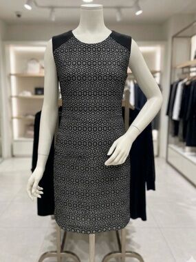 Ellen Parker Geometric Lace Overlay Sleeveless Dress - Black & White XL